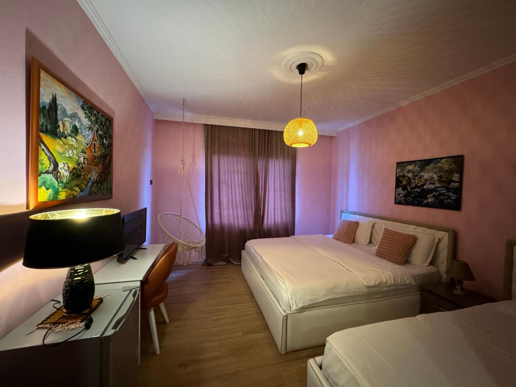 Misk & Hotel