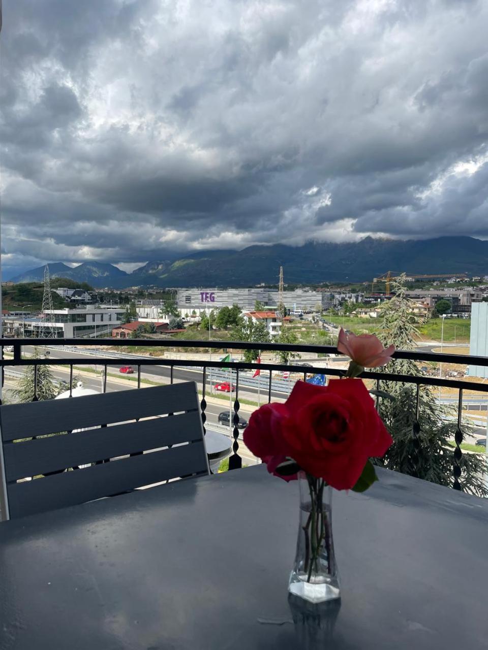 Hotel Misk & Tirana